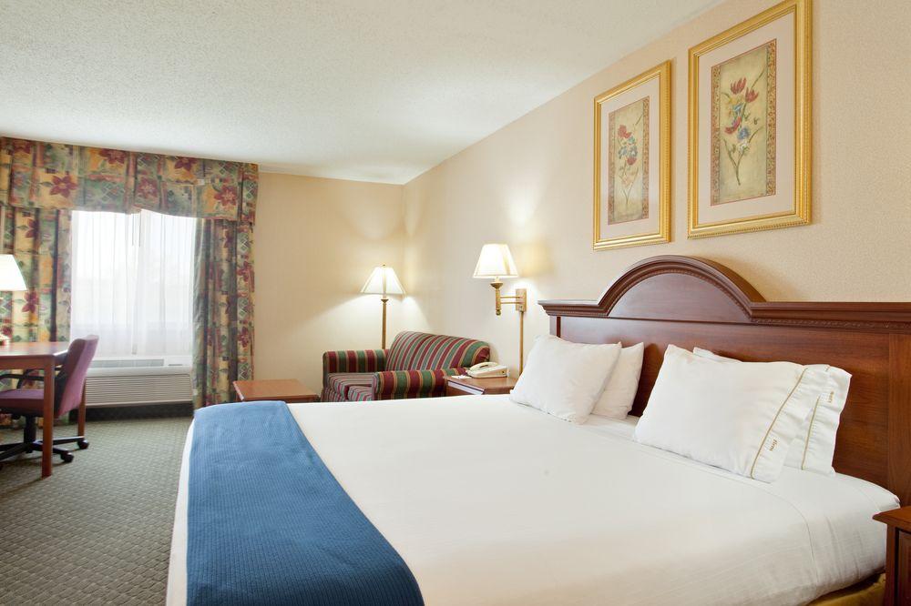 Comfort Inn & Suites Near Route 66 Λίνκολν Εξωτερικό φωτογραφία