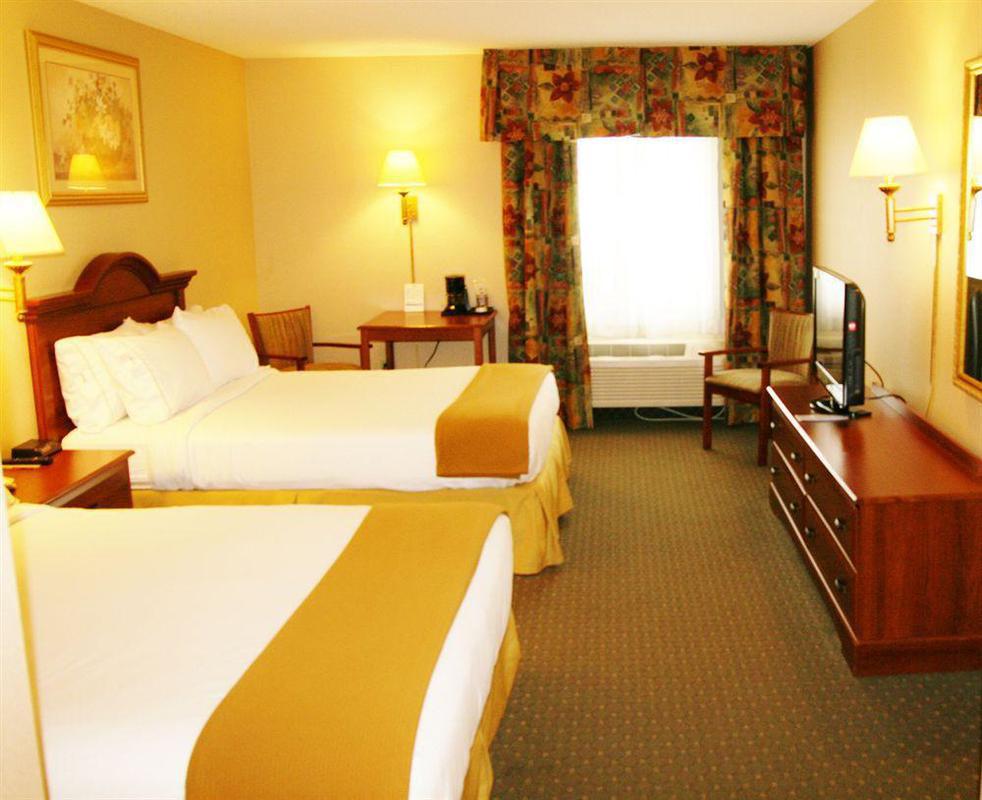 Comfort Inn & Suites Near Route 66 Λίνκολν Εξωτερικό φωτογραφία