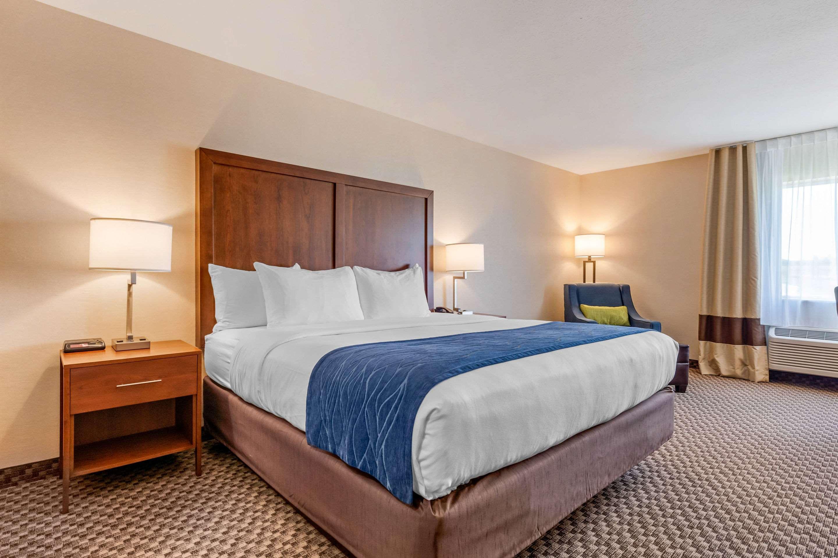Comfort Inn & Suites Near Route 66 Λίνκολν Εξωτερικό φωτογραφία