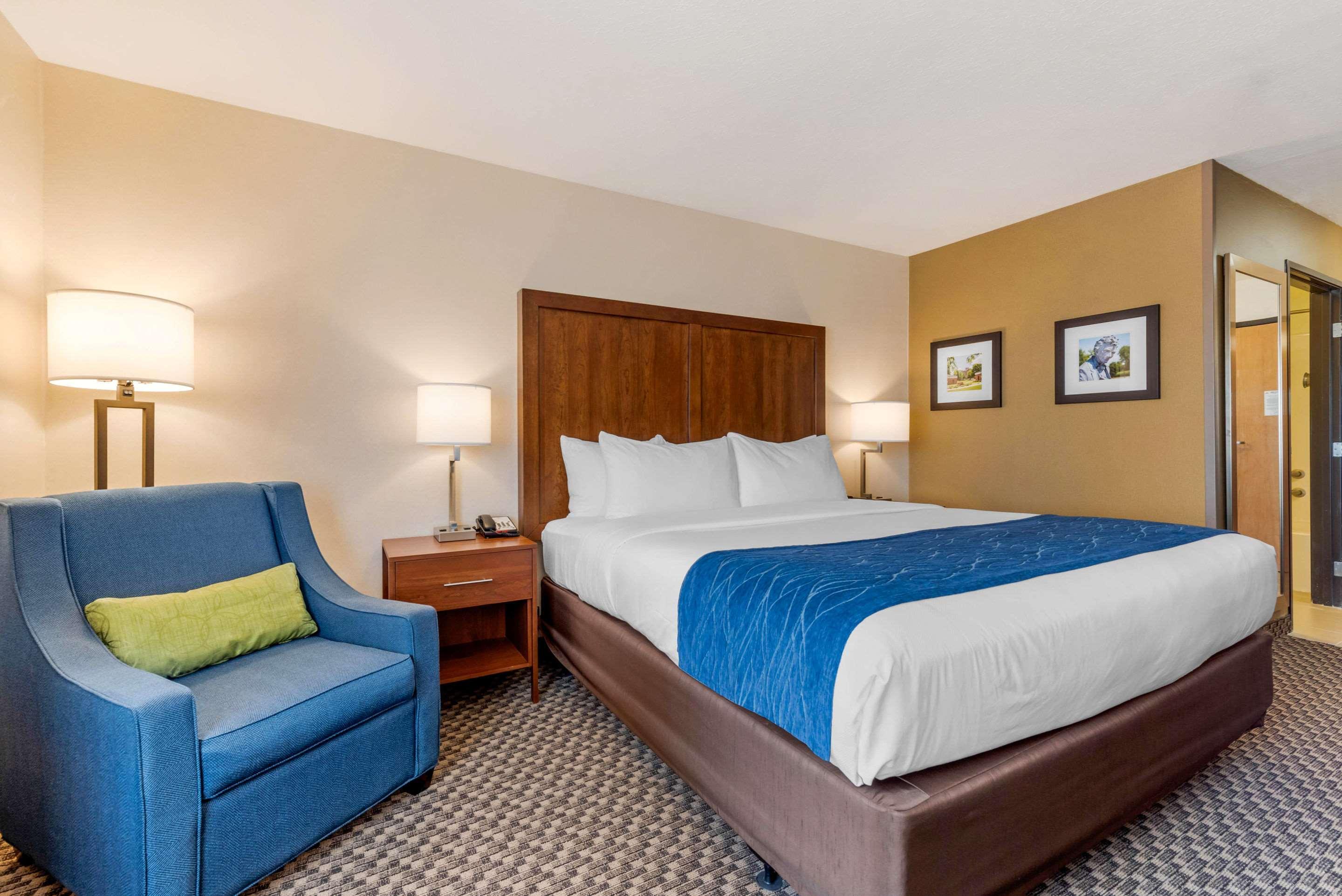 Comfort Inn & Suites Near Route 66 Λίνκολν Εξωτερικό φωτογραφία