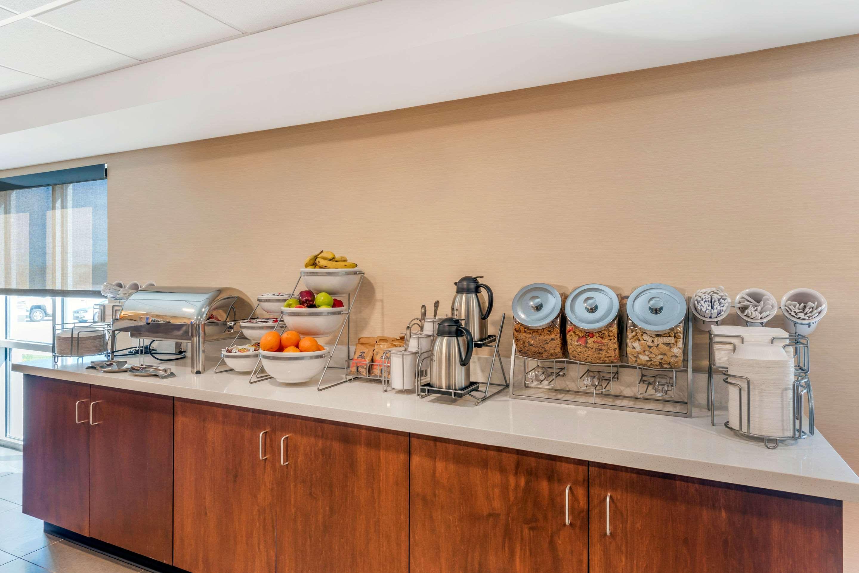 Comfort Inn & Suites Near Route 66 Λίνκολν Εξωτερικό φωτογραφία