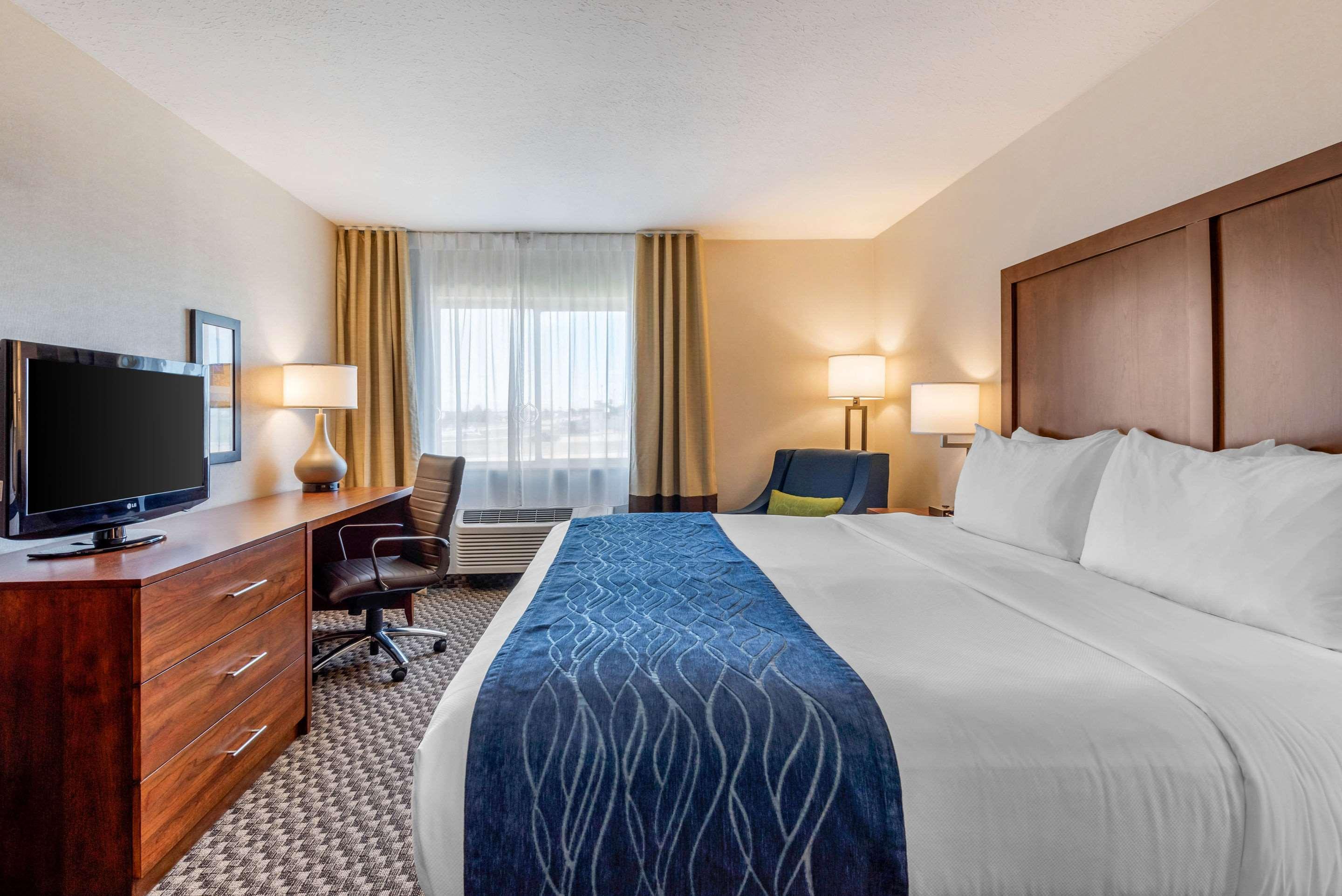 Comfort Inn & Suites Near Route 66 Λίνκολν Εξωτερικό φωτογραφία