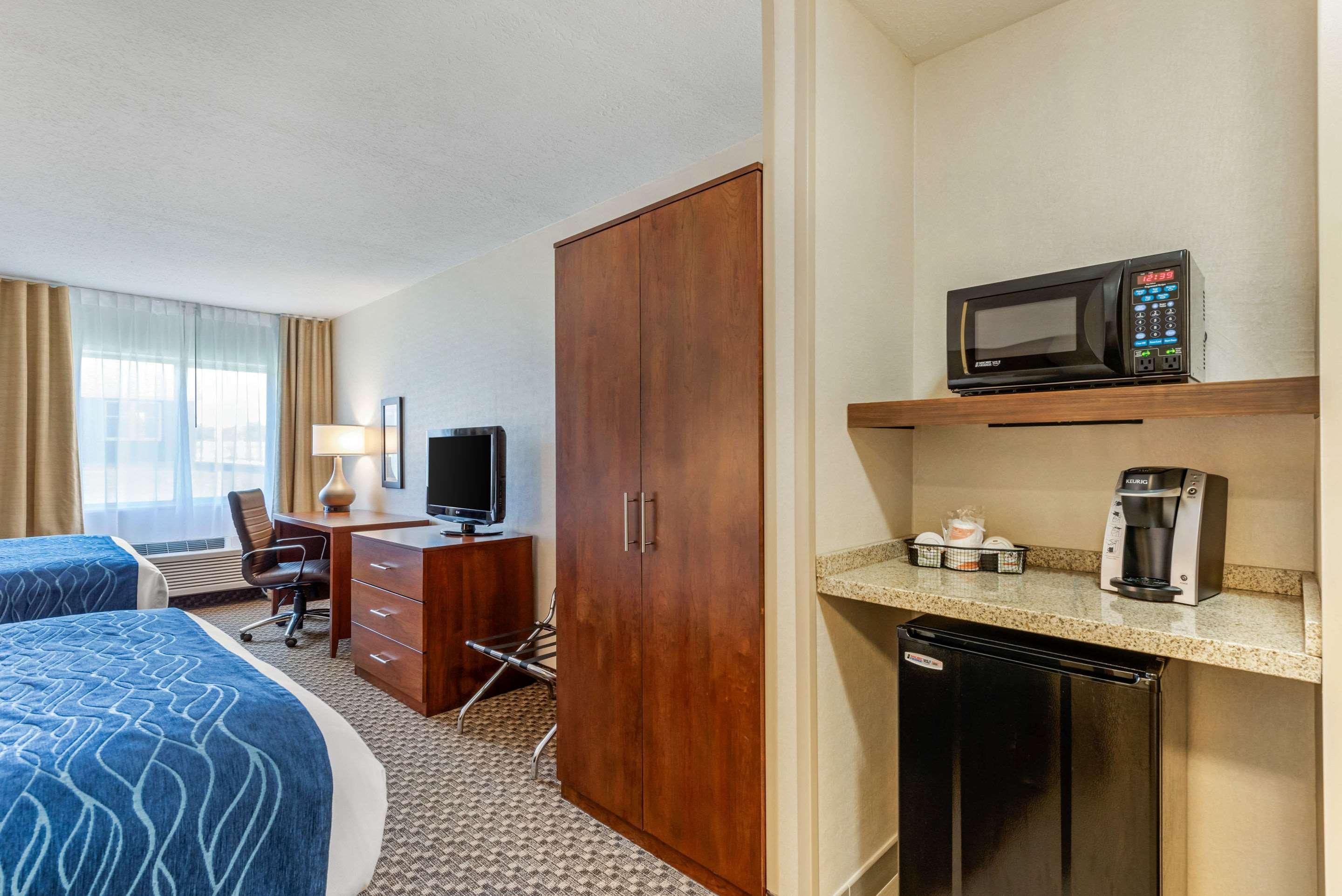 Comfort Inn & Suites Near Route 66 Λίνκολν Εξωτερικό φωτογραφία