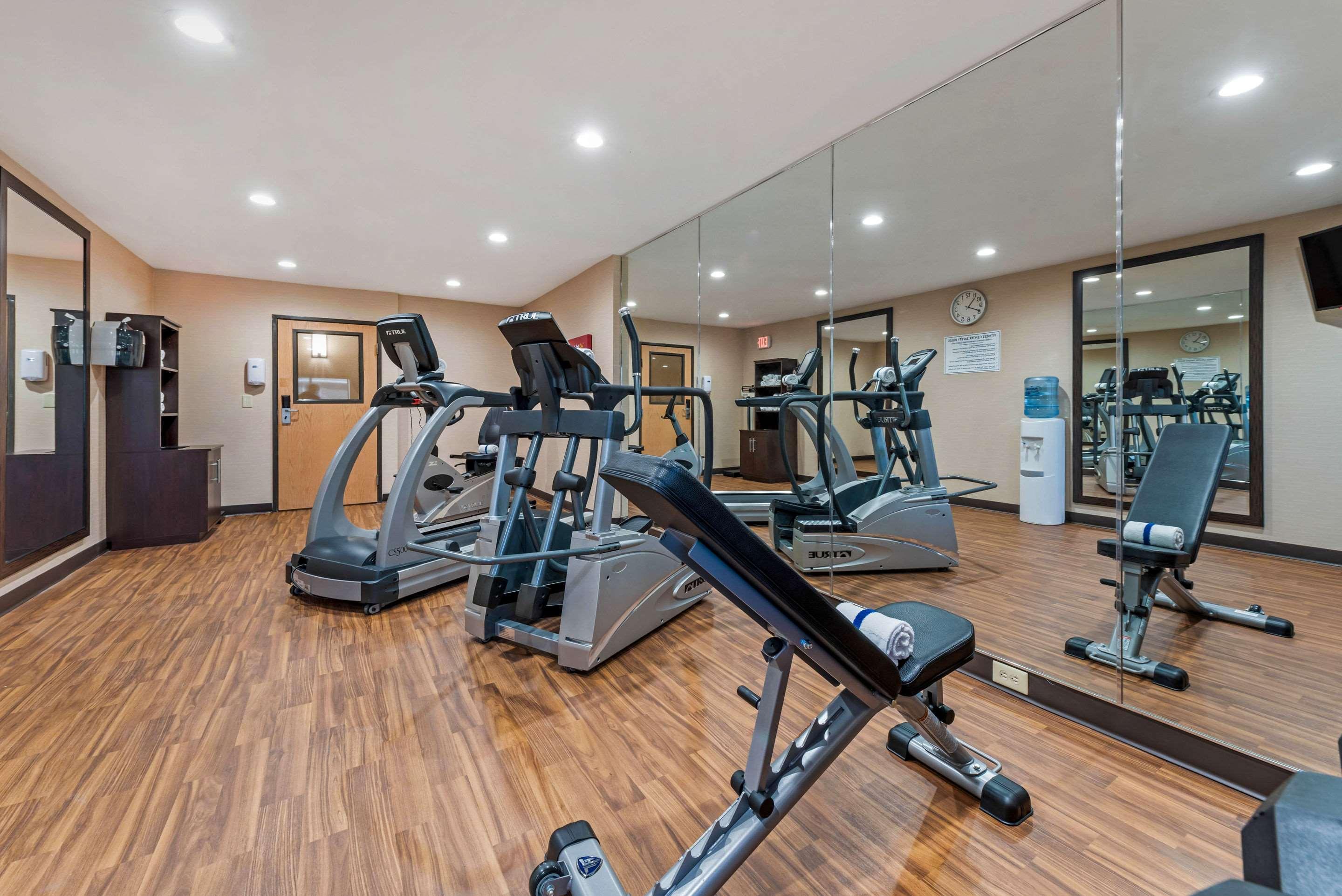 Comfort Inn & Suites Near Route 66 Λίνκολν Εξωτερικό φωτογραφία