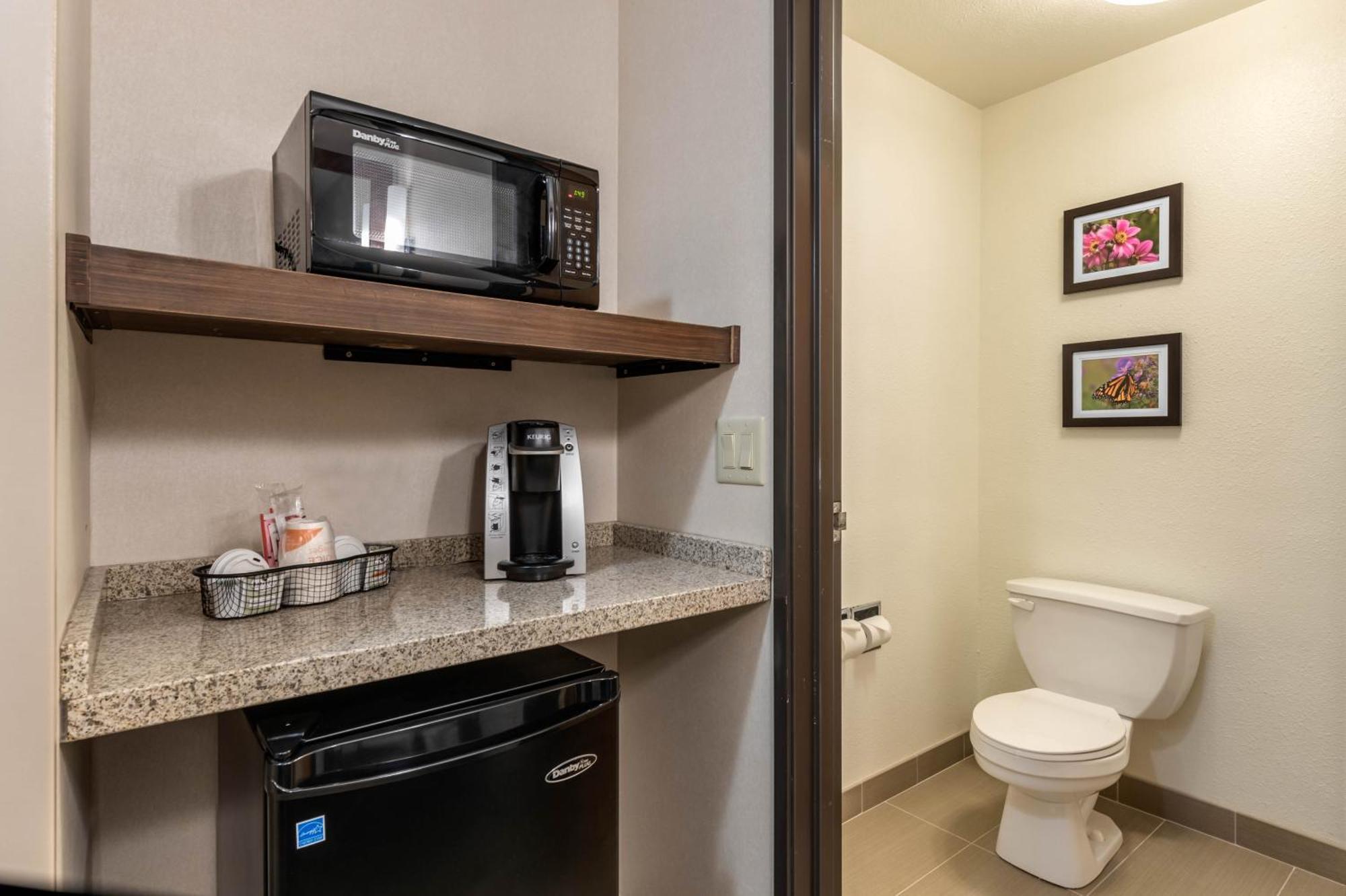 Comfort Inn & Suites Near Route 66 Λίνκολν Δωμάτιο φωτογραφία